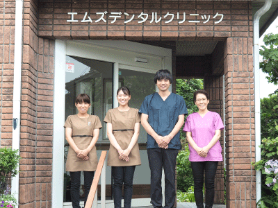 スタッフ写真